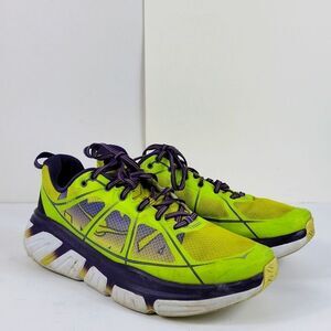 Hoka One One Infinite Women's Running Shoes.